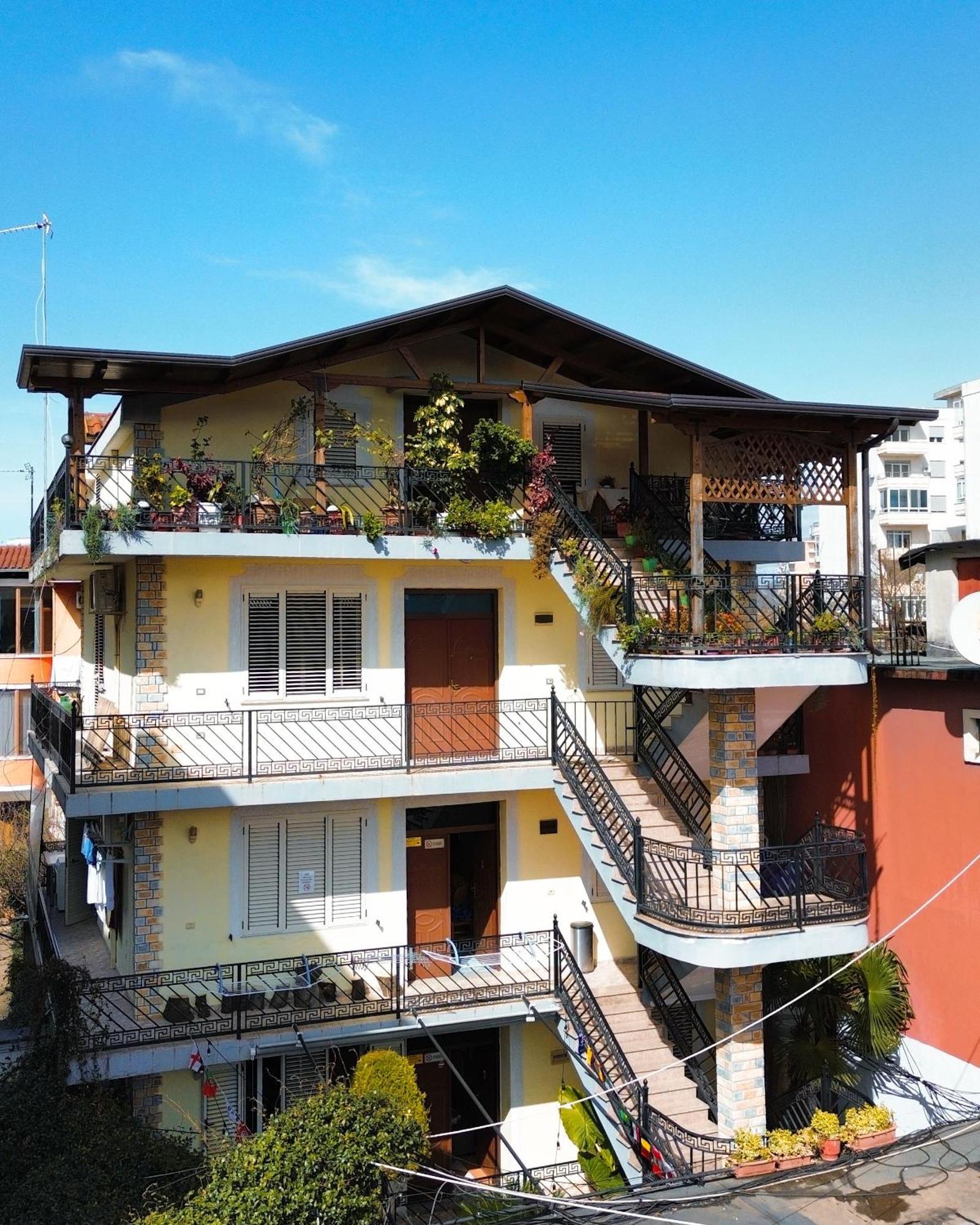 Shkodra Hostel & Day Tours Εξωτερικό φωτογραφία